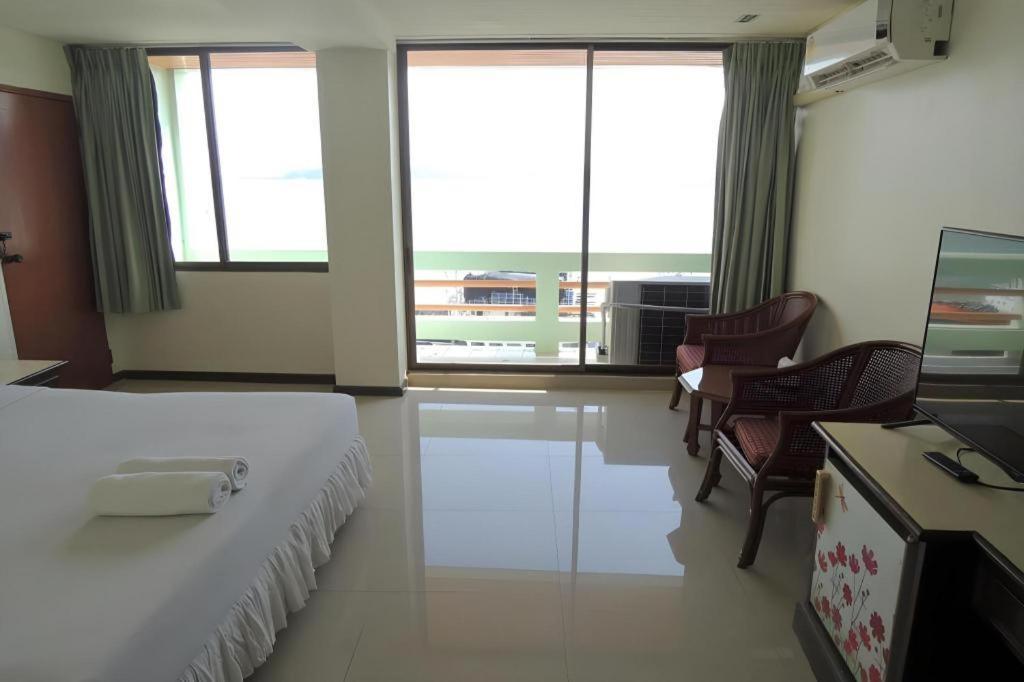 Lake Inn Hotel Songkhla Exterior photo