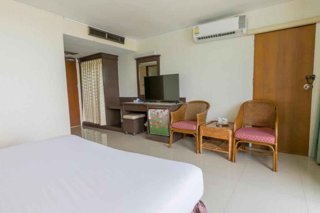 Lake Inn Hotel Songkhla Exterior photo